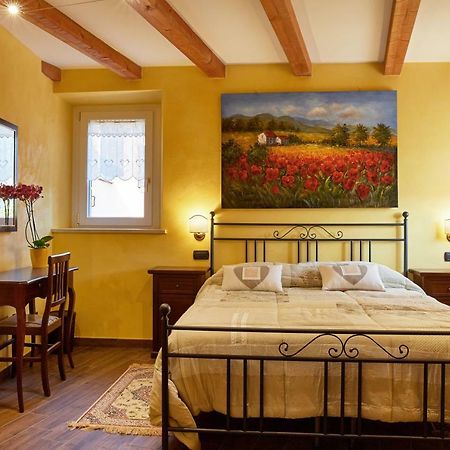 B&B Castel Montorio เวโรนา ภายนอก รูปภาพ