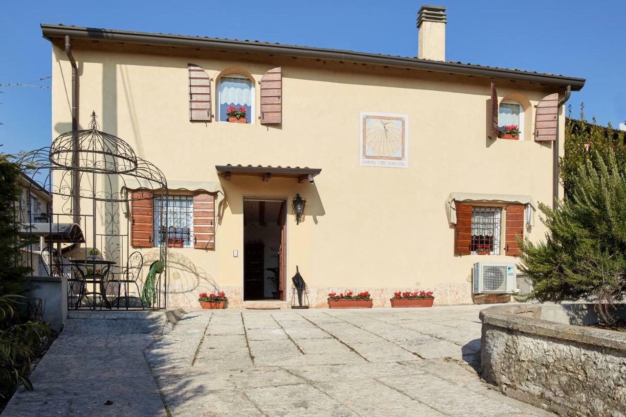 B&B Castel Montorio เวโรนา ภายนอก รูปภาพ