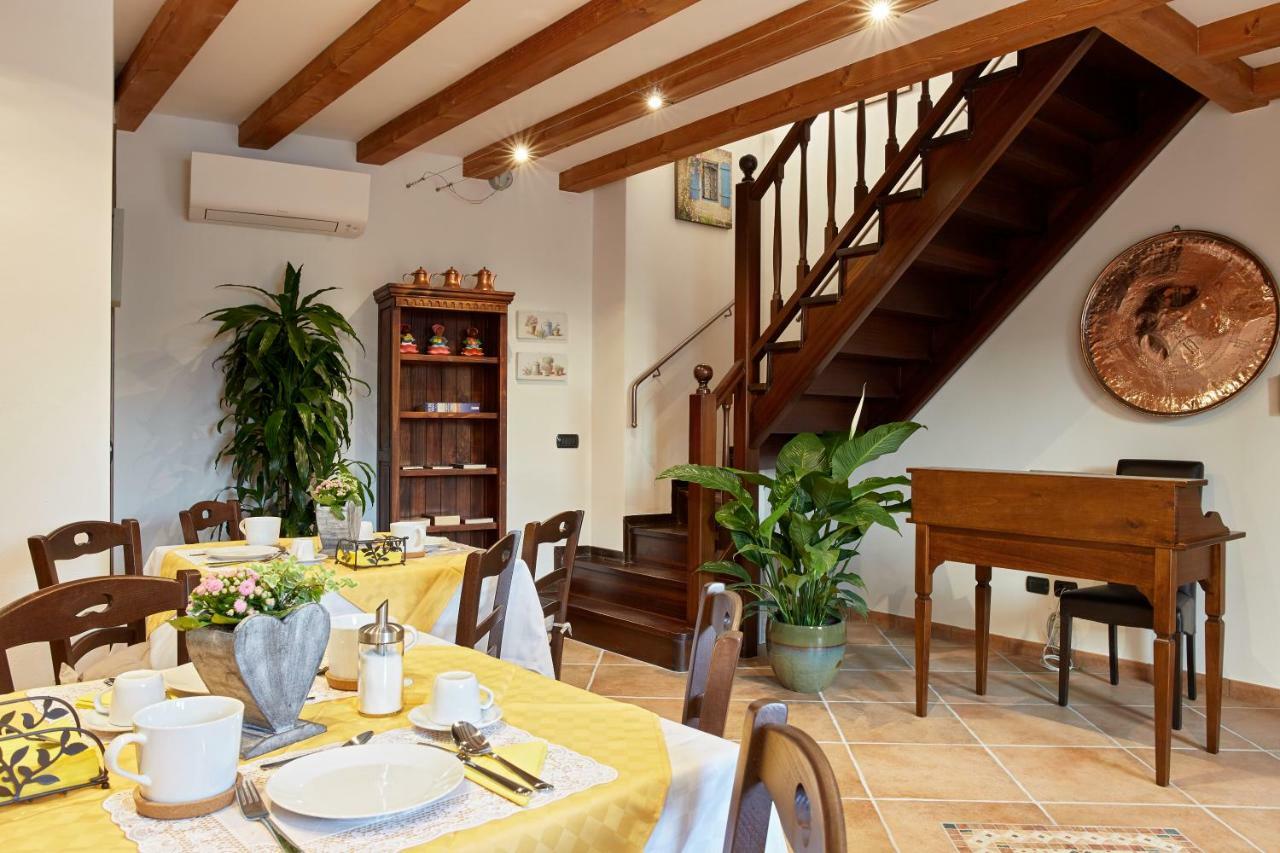 B&B Castel Montorio เวโรนา ภายนอก รูปภาพ
