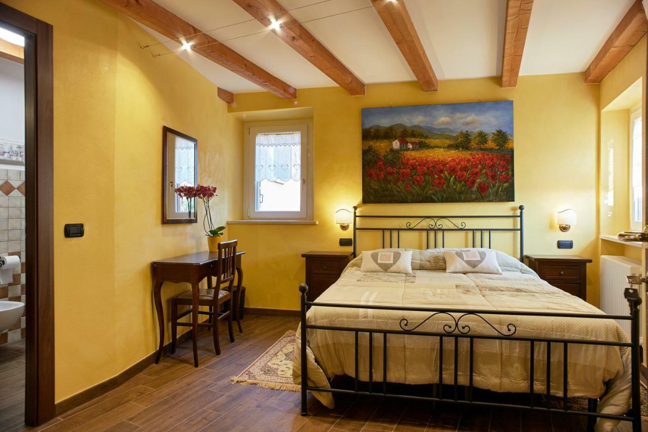 B&B Castel Montorio เวโรนา ภายนอก รูปภาพ