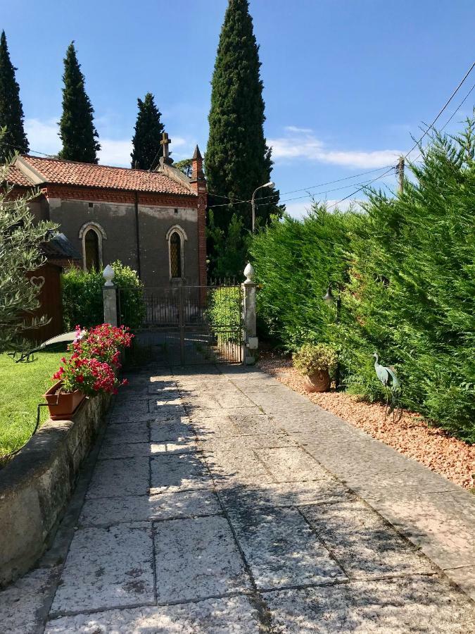 B&B Castel Montorio เวโรนา ภายนอก รูปภาพ